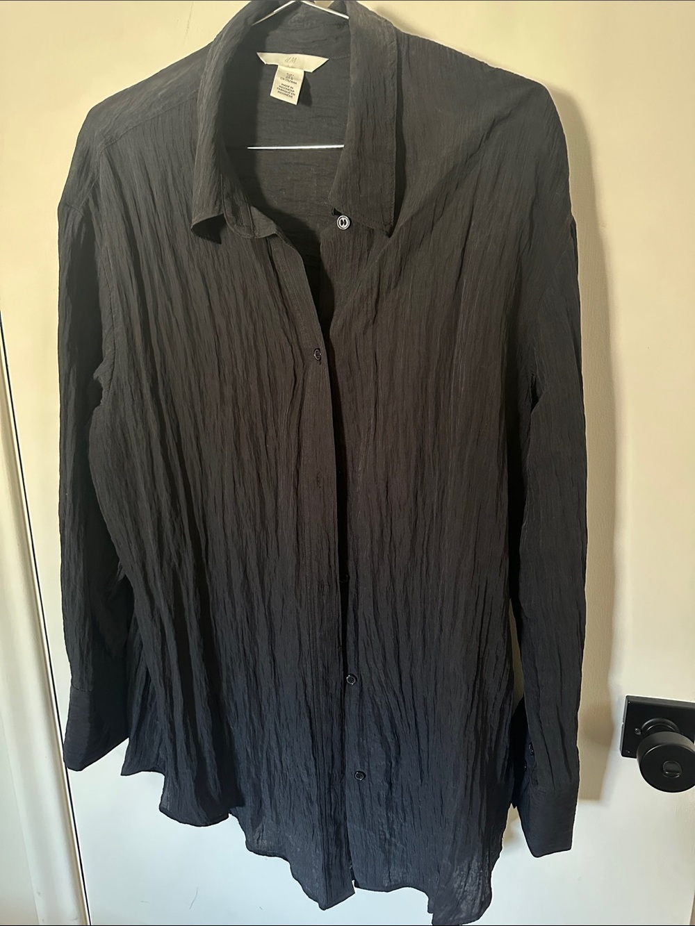 H&M Black Crinkled Button-Down Shirt